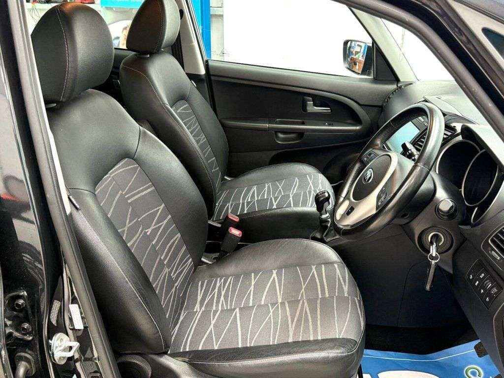 2016 KIA VENGA 2016 KIA VENGA