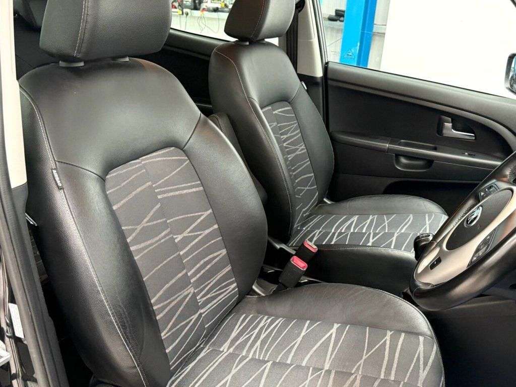 2016 KIA VENGA 2016 KIA VENGA