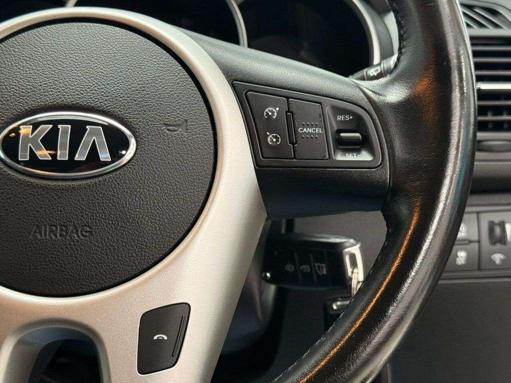 2016 KIA VENGA 2016 KIA VENGA
