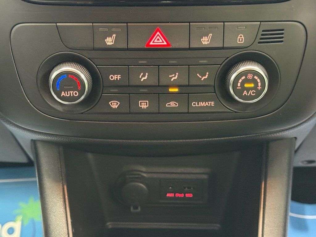 2016 KIA VENGA 2016 KIA VENGA