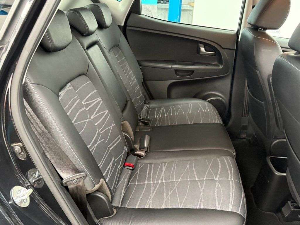 2016 KIA VENGA 2016 KIA VENGA