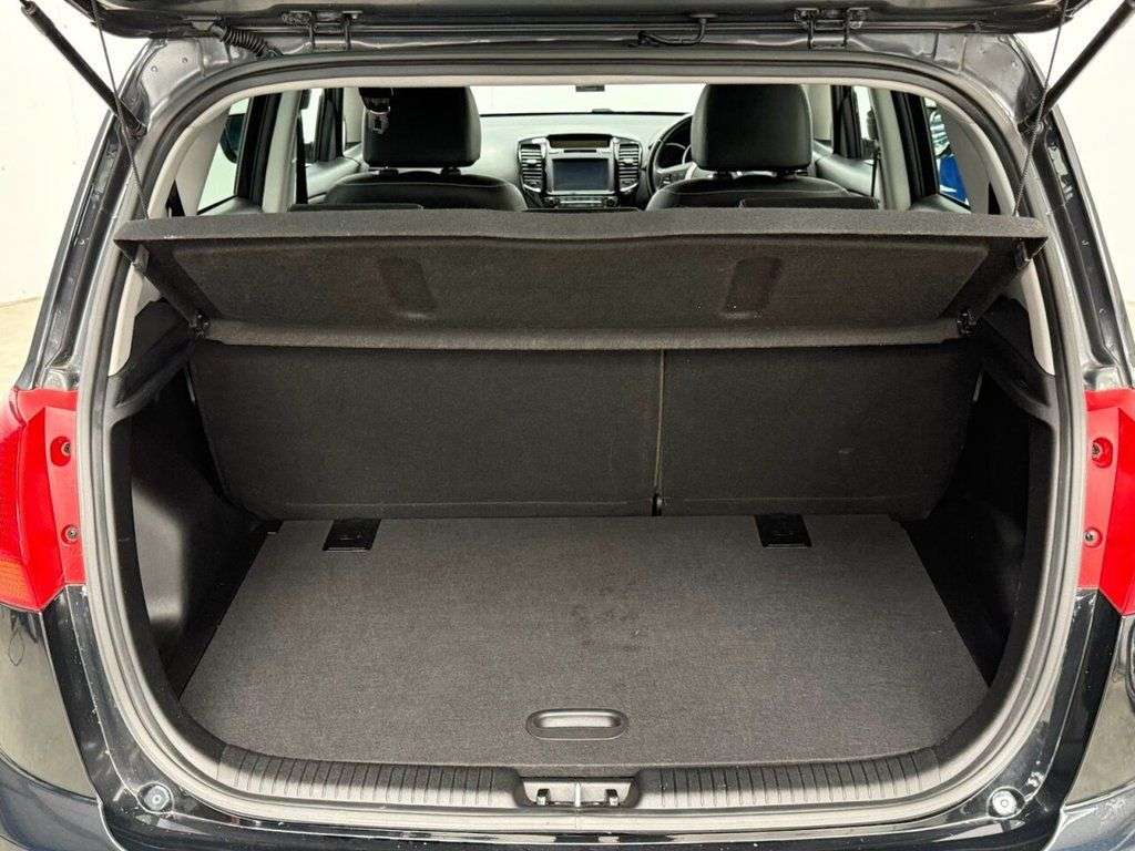 2016 KIA VENGA 2016 KIA VENGA