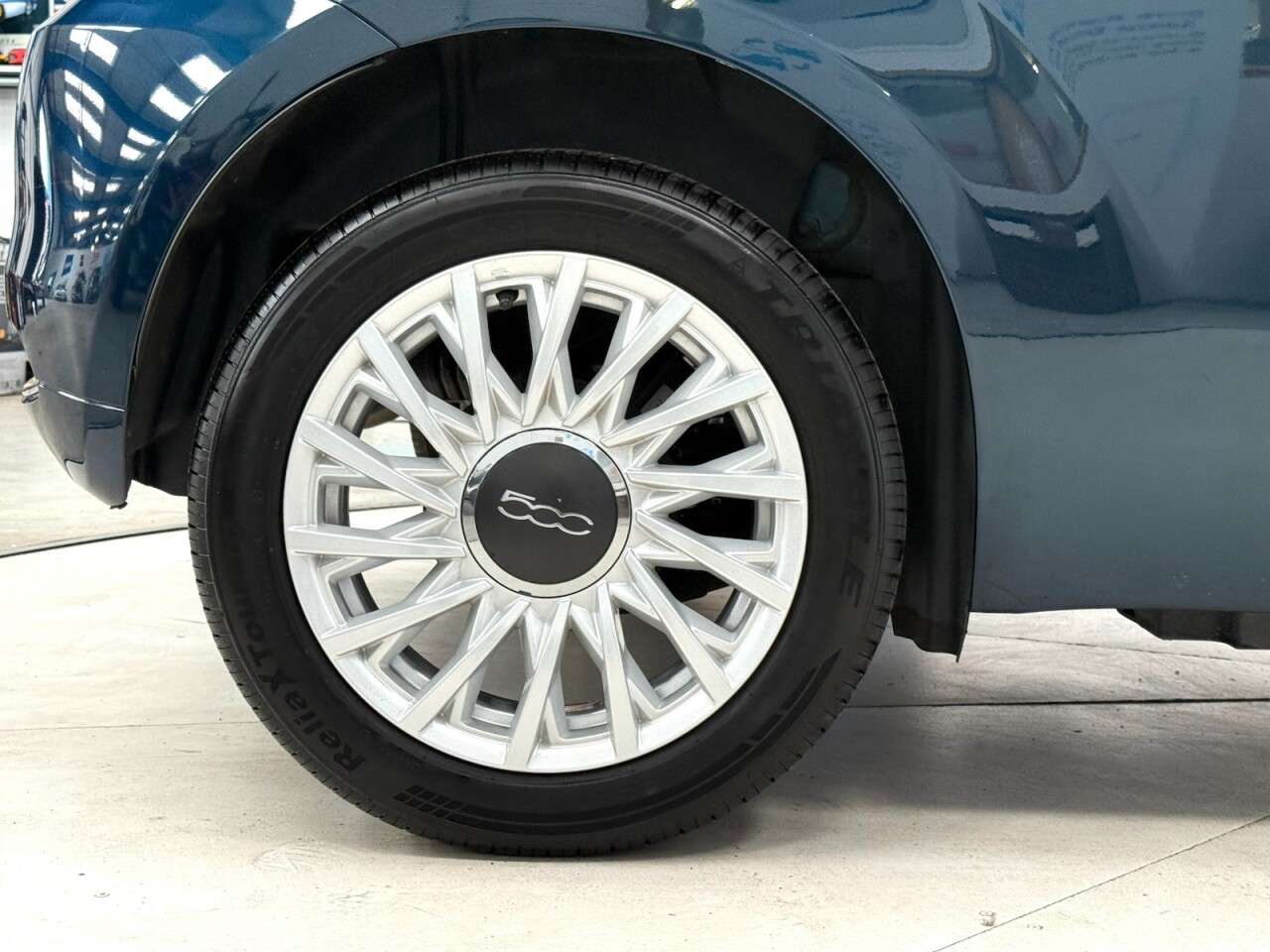 2023 FIAT 500 2023 FIAT 500