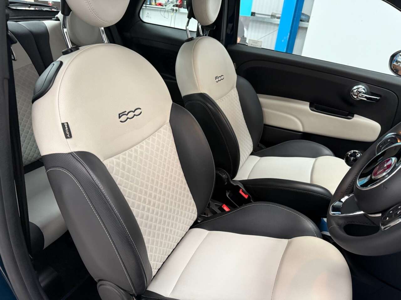 2023 FIAT 500 2023 FIAT 500