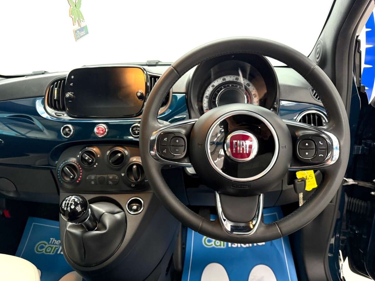 2023 FIAT 500 2023 FIAT 500