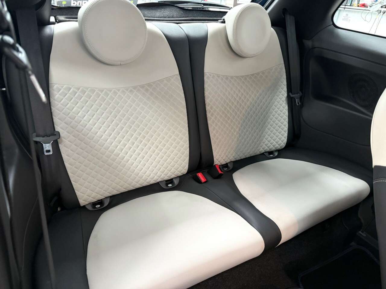 2023 FIAT 500 2023 FIAT 500