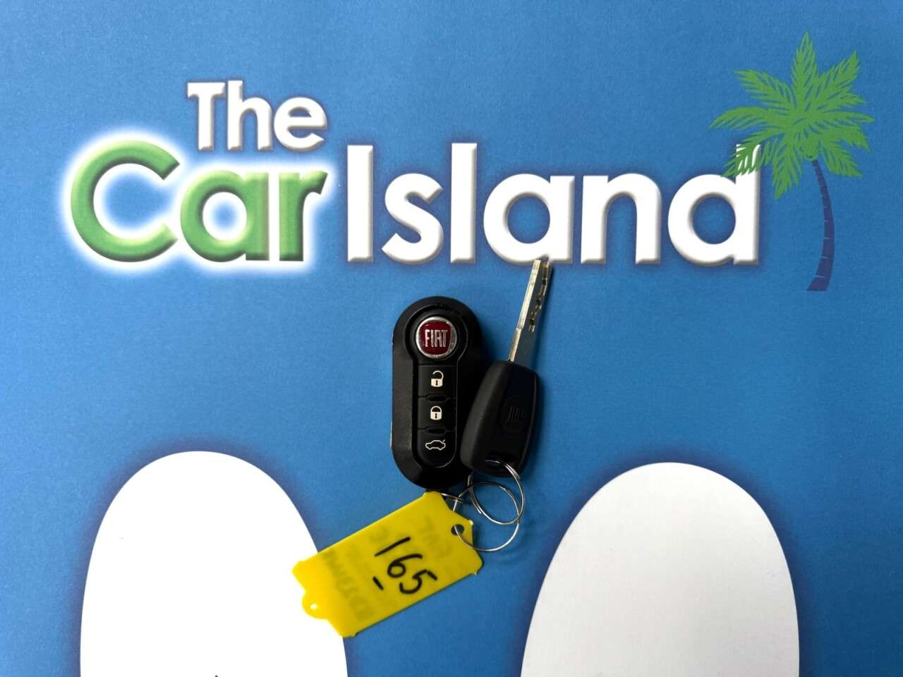 2023 FIAT 500 2023 FIAT 500