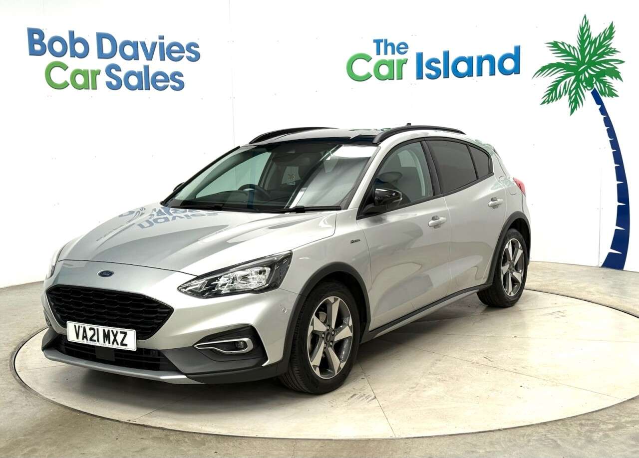 A 2021 FORD FOCUS 1.0T EcoBoost MHEV Active Edition Hatchback 5dr Petrol Manual Euro 6 (s/s) A 2021 FORD FOCUS 1.0T EcoBoost MHEV Active Edition Hatchback 5dr Petrol Manual Euro 6 (s/s)