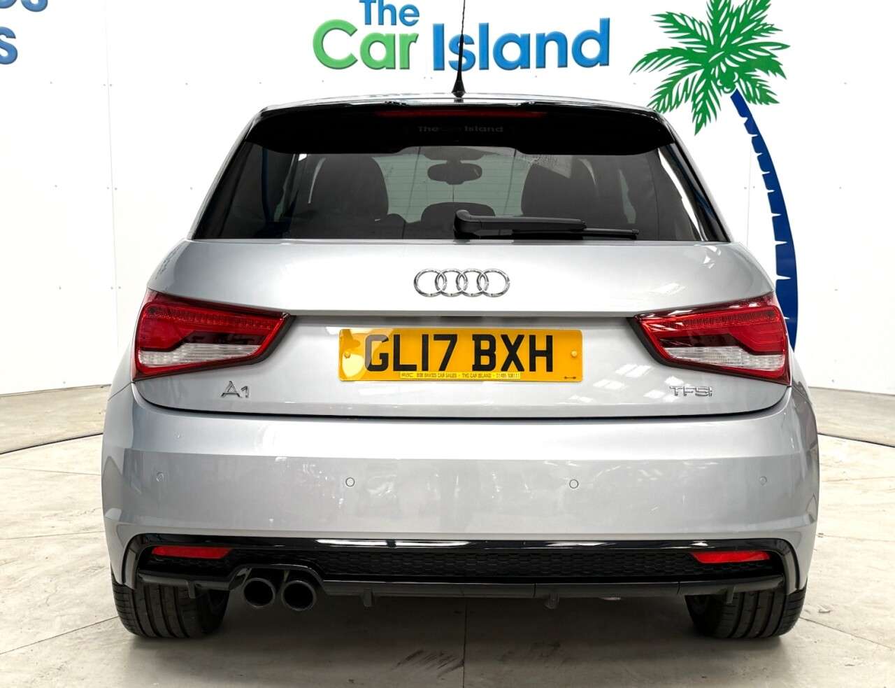 2017 AUDI A1 2017 AUDI A1