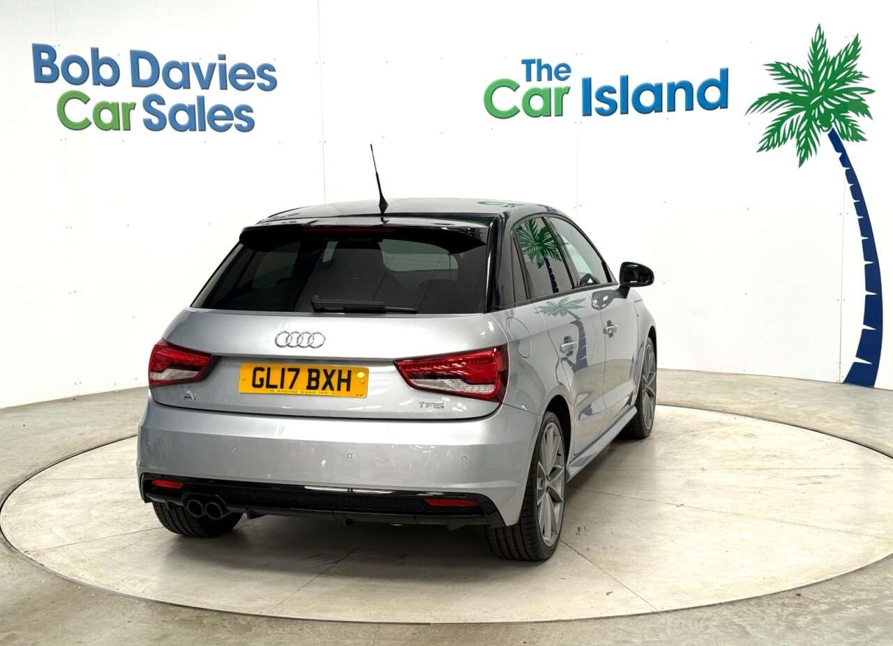 2017 AUDI A1 2017 AUDI A1