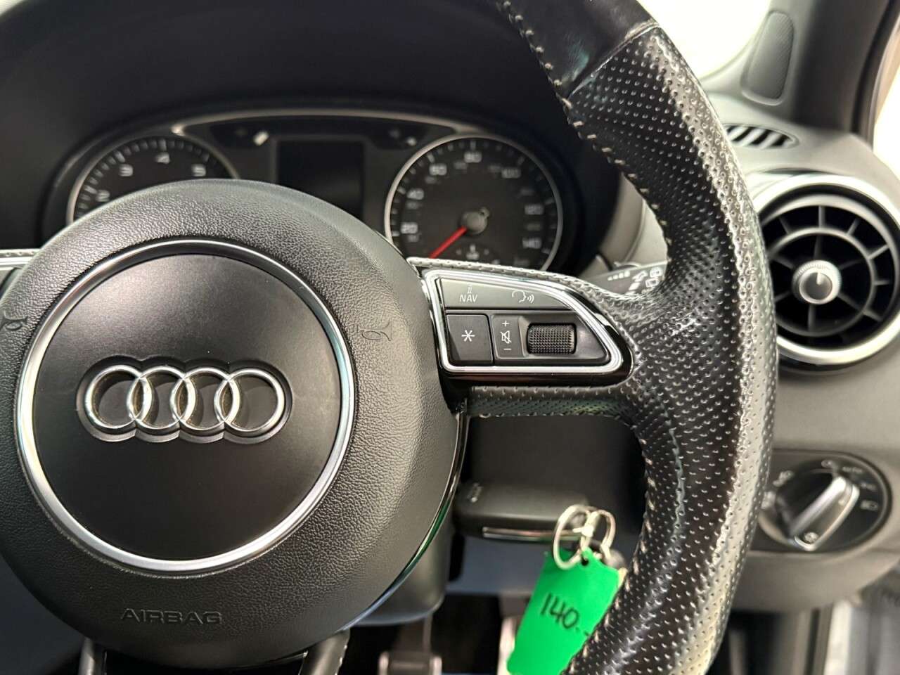 2017 AUDI A1 2017 AUDI A1