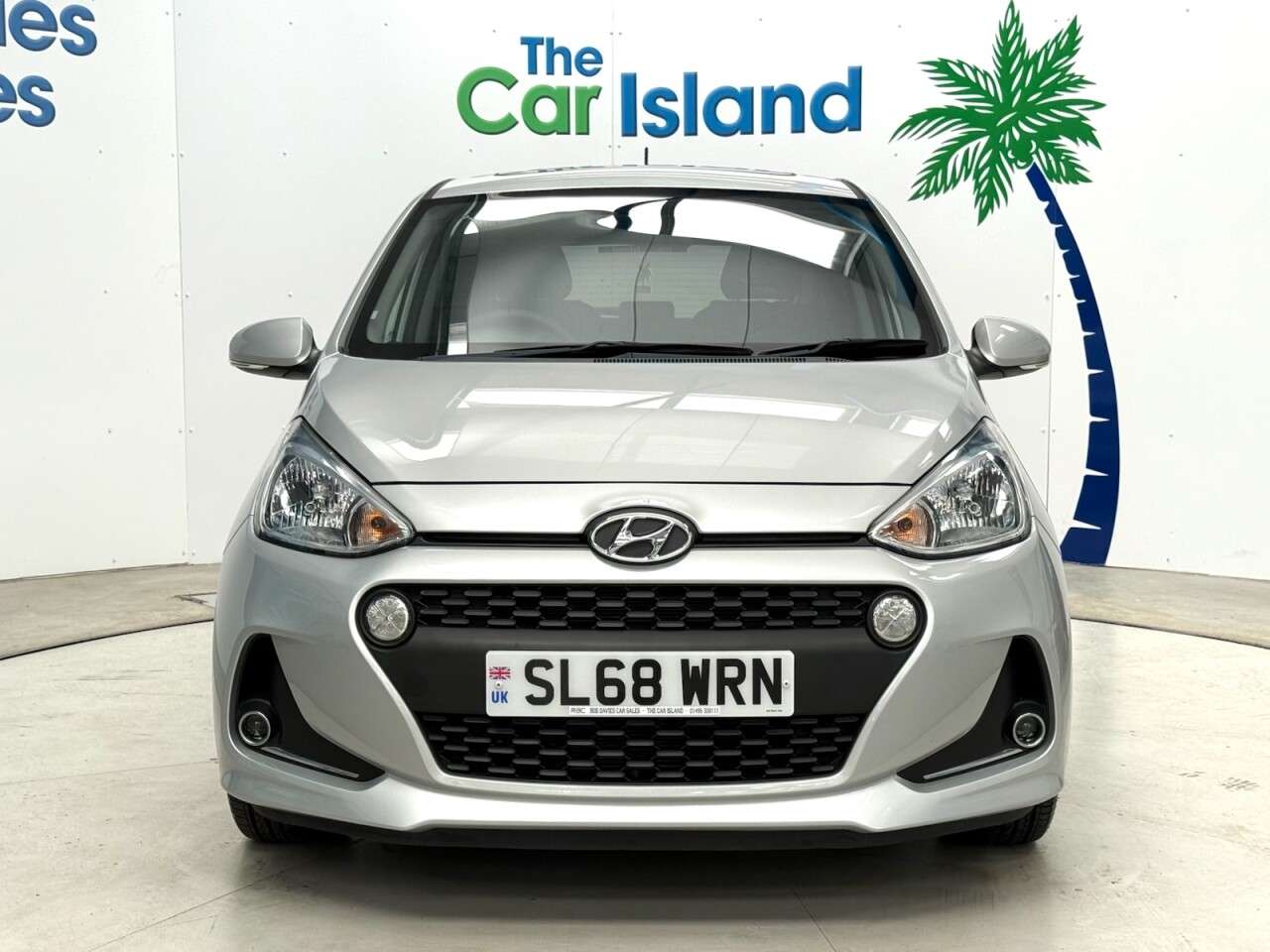 A 2018 HYUNDAI I10 1.2 Premium SE Hatchback 5dr Petrol Auto Euro 6 (87 ps) Heated Seats, NAV, A 2018 HYUNDAI I10 1.2 Premium SE Hatchback 5dr Petrol Auto Euro 6 (87 ps) Heated Seats, NAV,