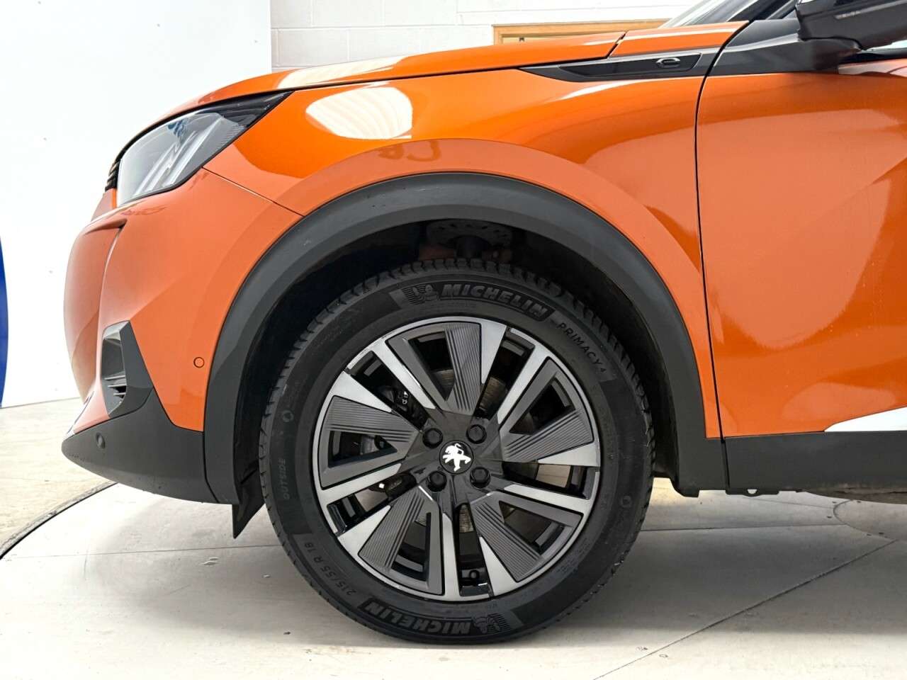 2021 PEUGEOT E-2008 2021 PEUGEOT E-2008