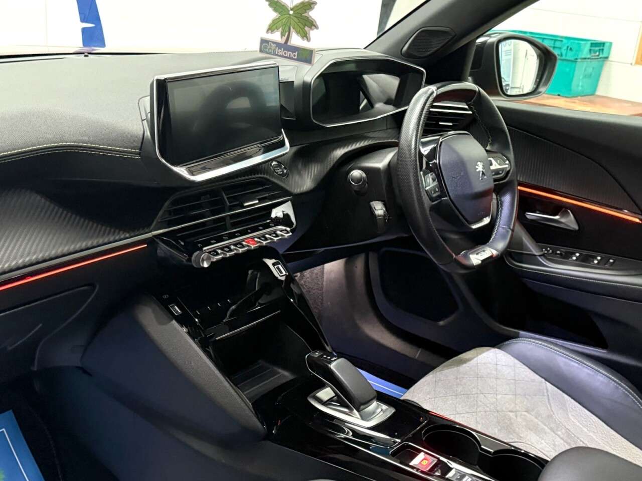 2021 PEUGEOT E-2008 2021 PEUGEOT E-2008