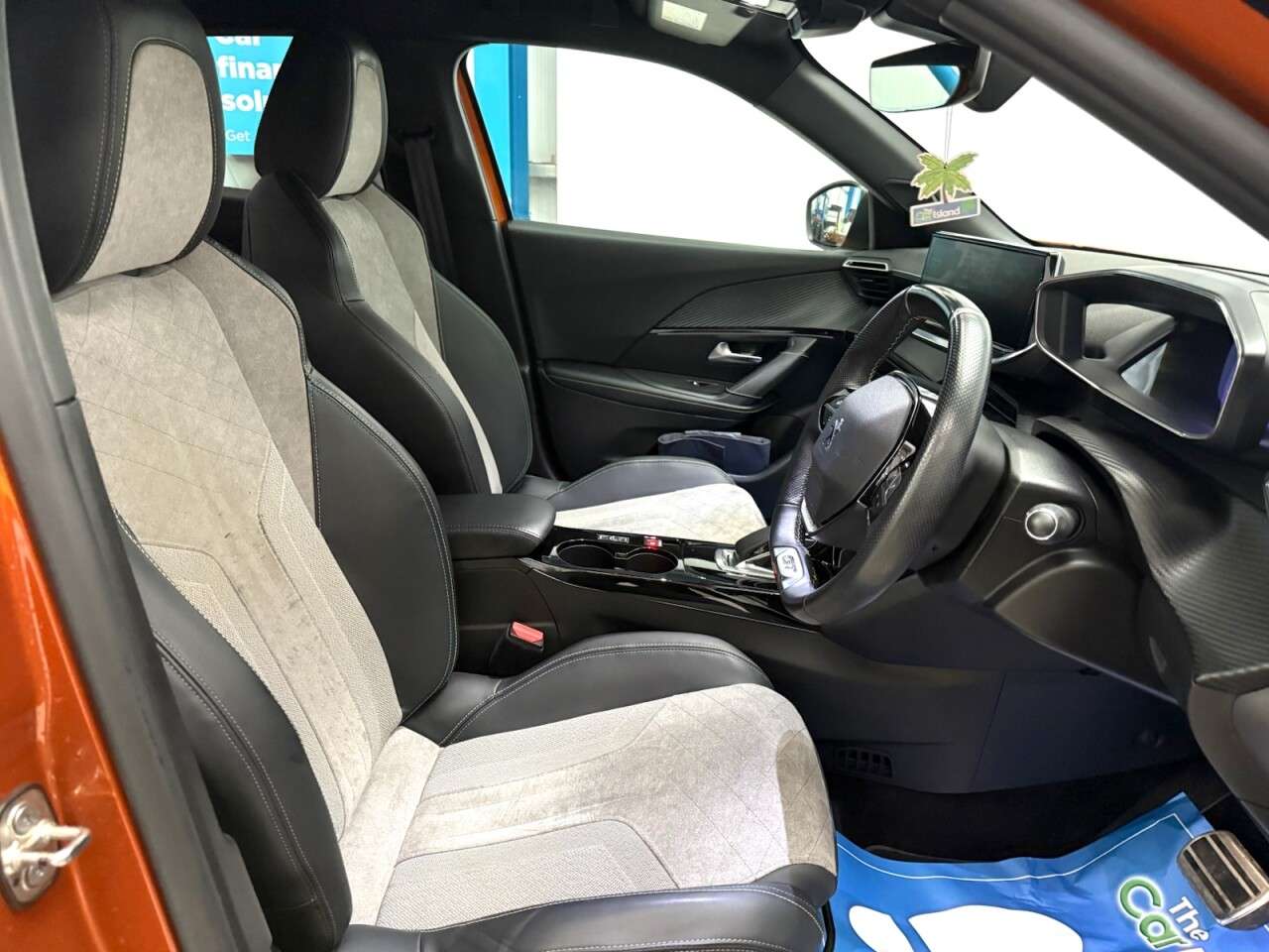 2021 PEUGEOT E-2008 2021 PEUGEOT E-2008