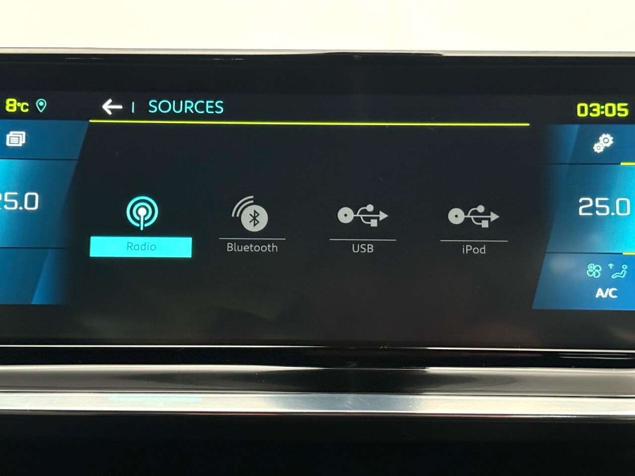 2021 PEUGEOT E-2008 2021 PEUGEOT E-2008