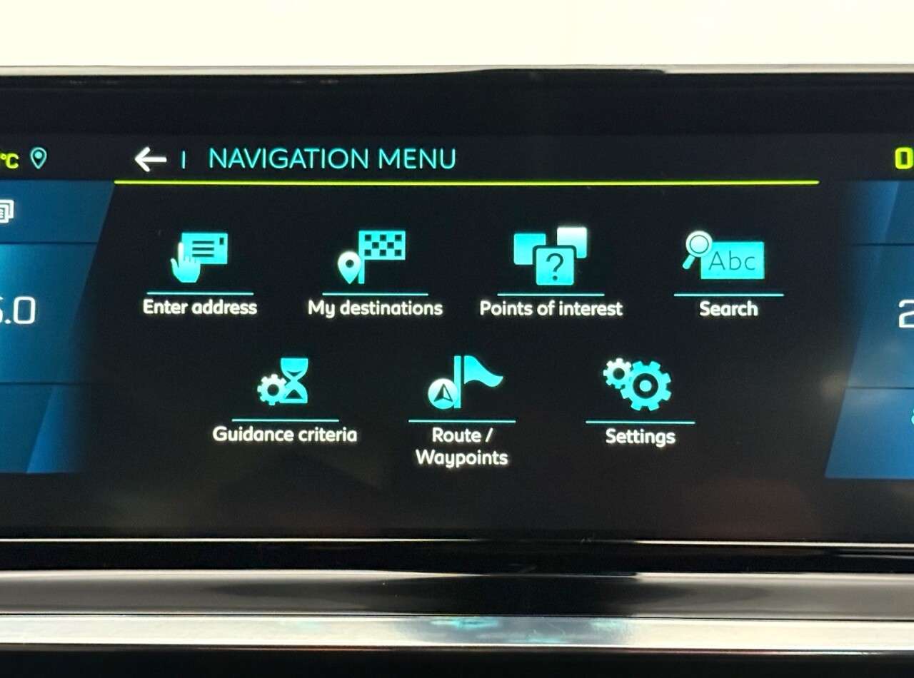 2021 PEUGEOT E-2008 2021 PEUGEOT E-2008