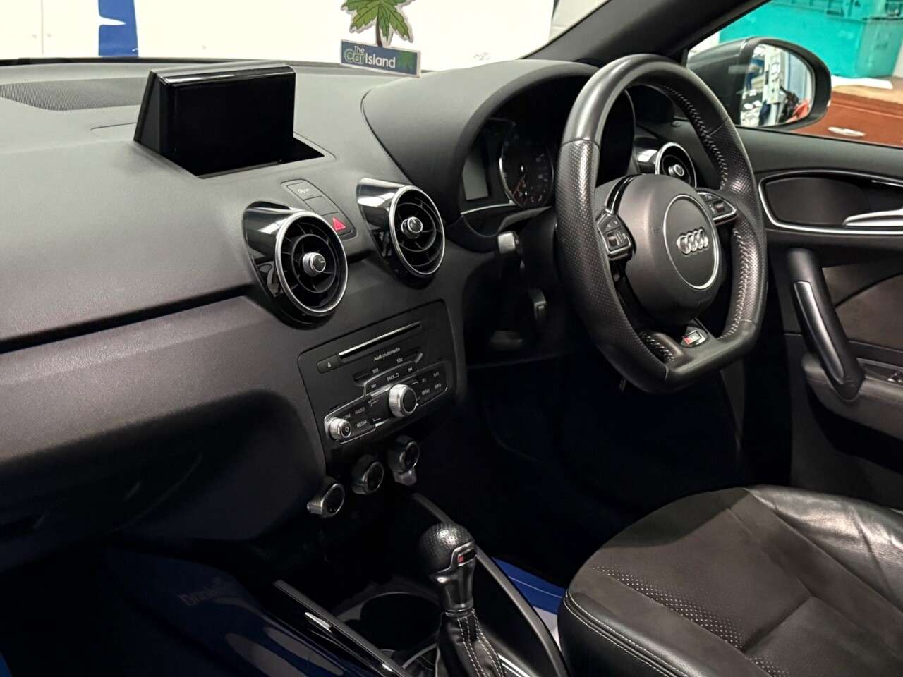 2018 AUDI A1 2018 AUDI A1