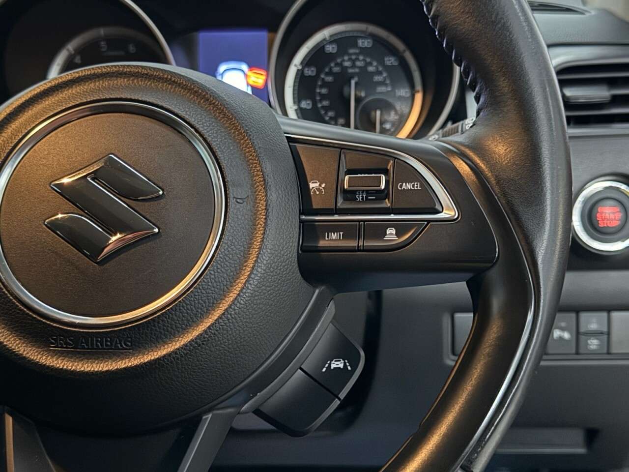 2022 SUZUKI SWIFT 2022 SUZUKI SWIFT