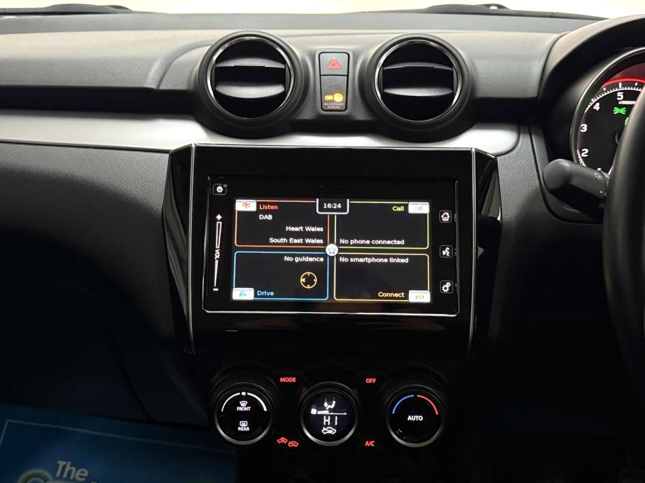 2022 SUZUKI SWIFT 2022 SUZUKI SWIFT