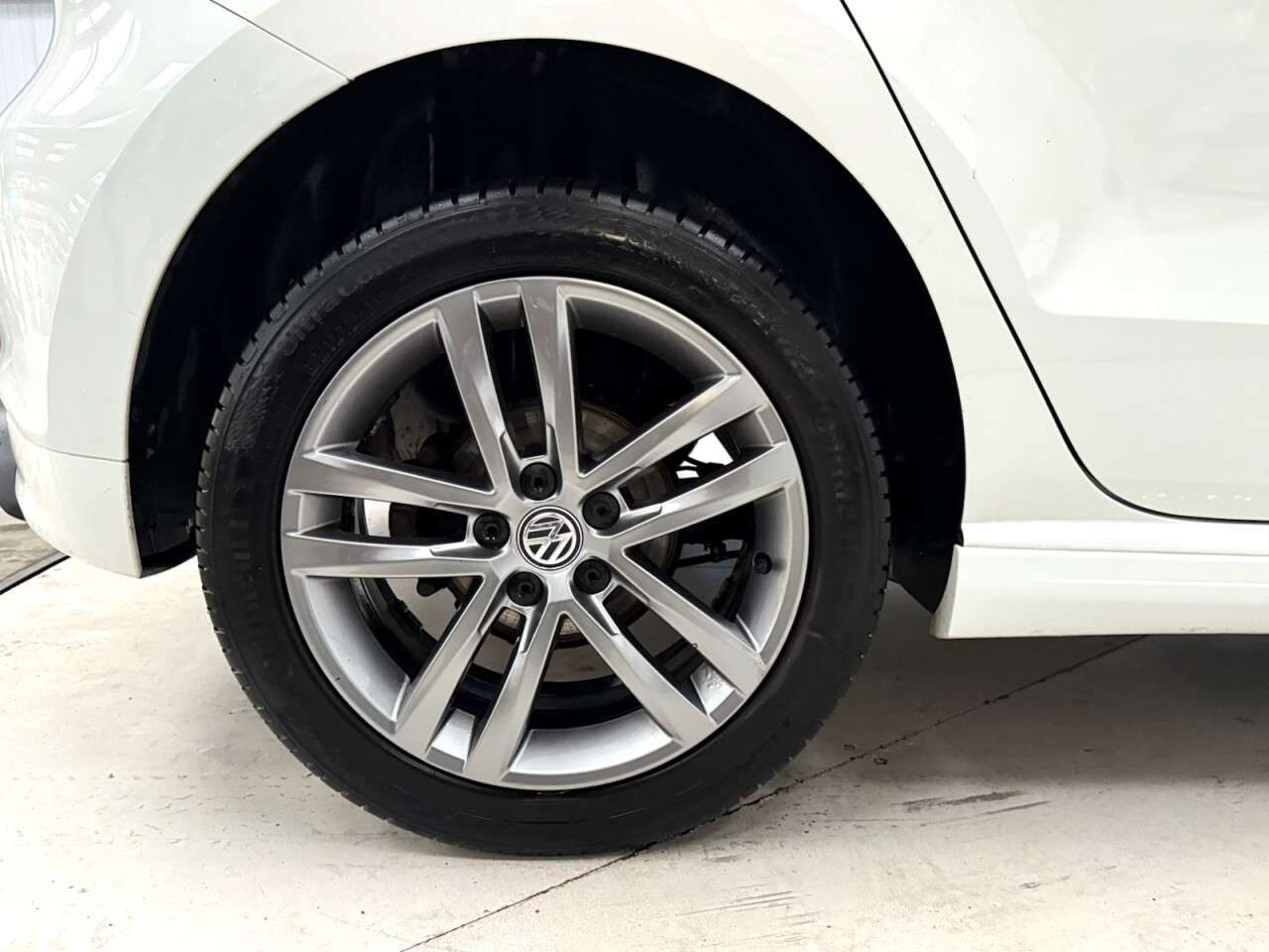 2017 VOLKSWAGEN POLO 2017 VOLKSWAGEN POLO