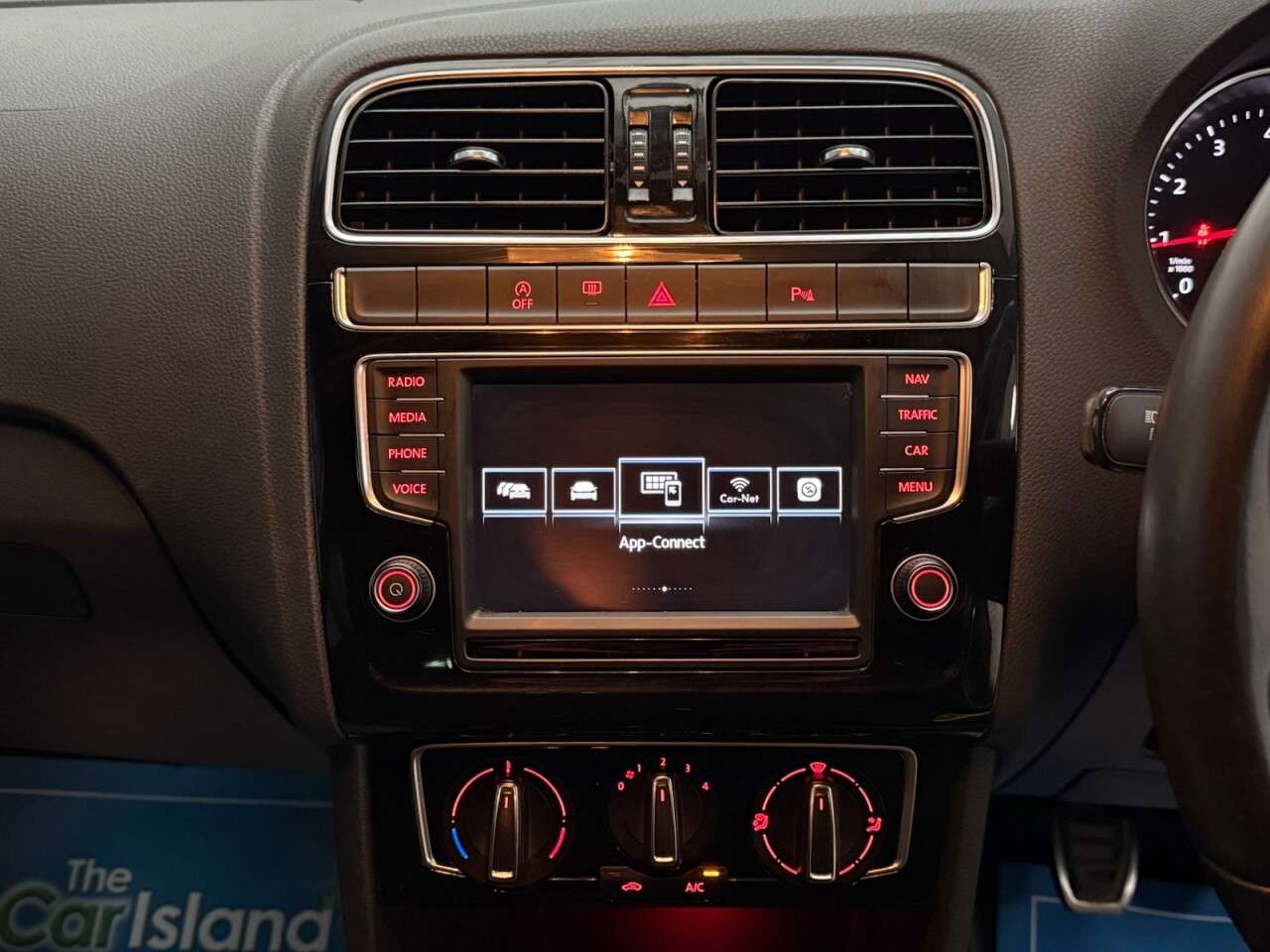 2017 VOLKSWAGEN POLO 2017 VOLKSWAGEN POLO