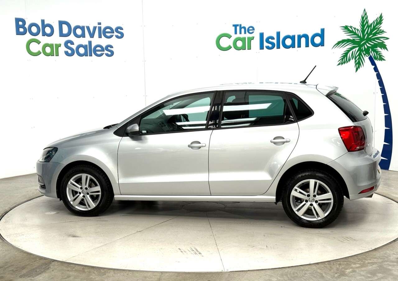 2017 VOLKSWAGEN POLO 2017 VOLKSWAGEN POLO