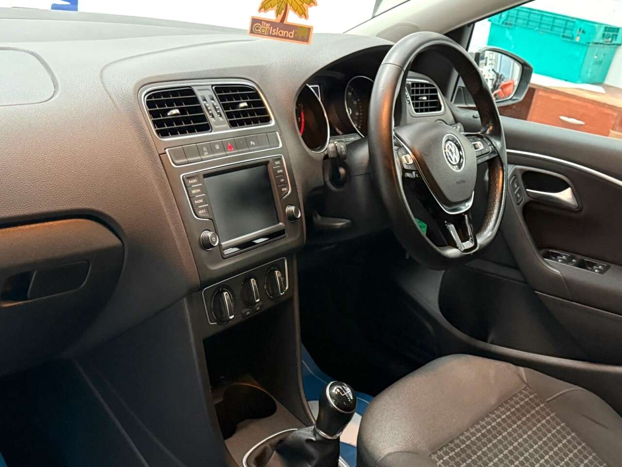 2017 VOLKSWAGEN POLO 2017 VOLKSWAGEN POLO