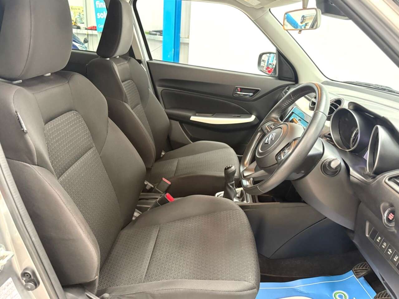 2018 SUZUKI SWIFT 2018 SUZUKI SWIFT