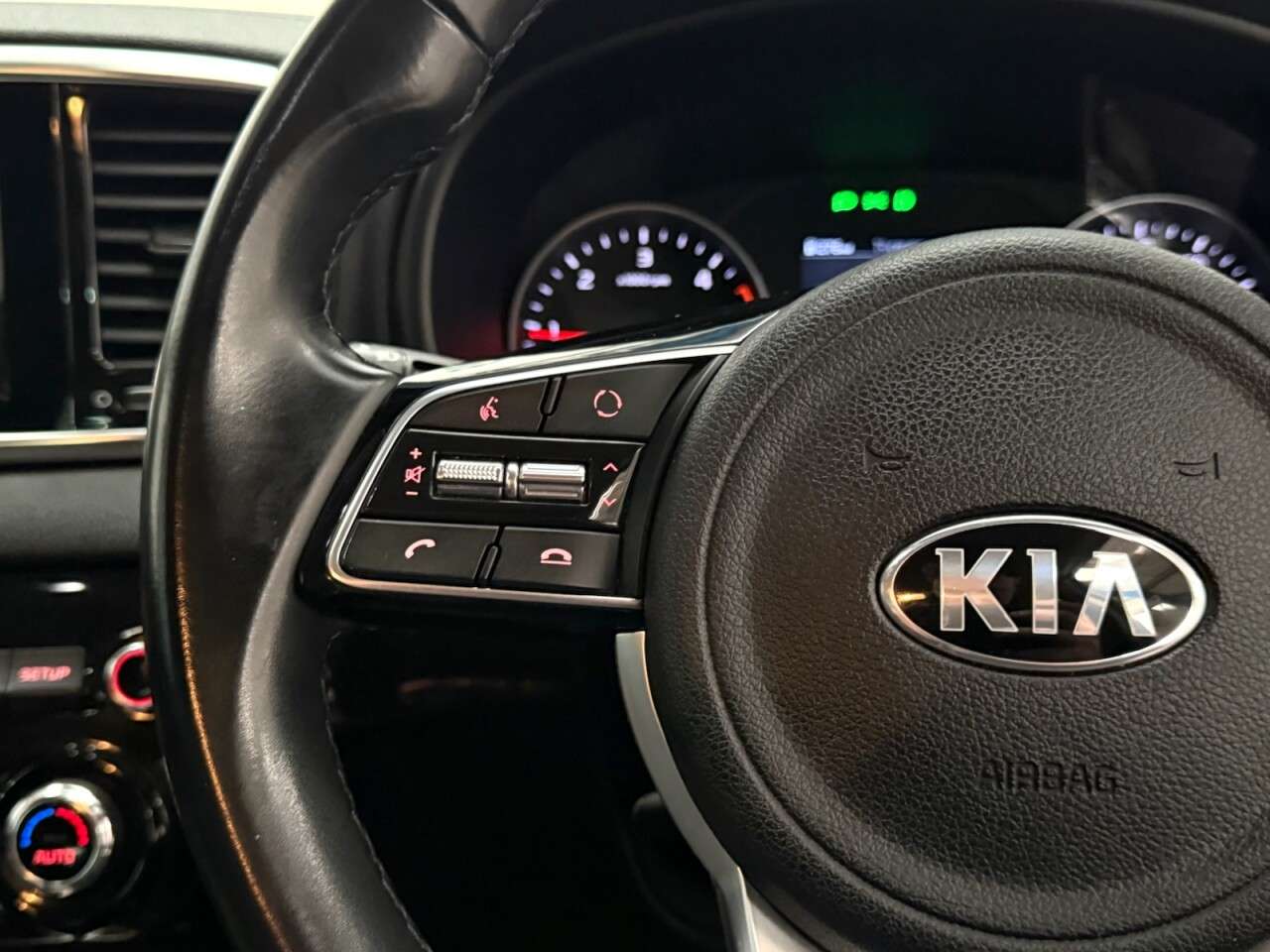 2019 KIA SPORTAGE 2019 KIA SPORTAGE