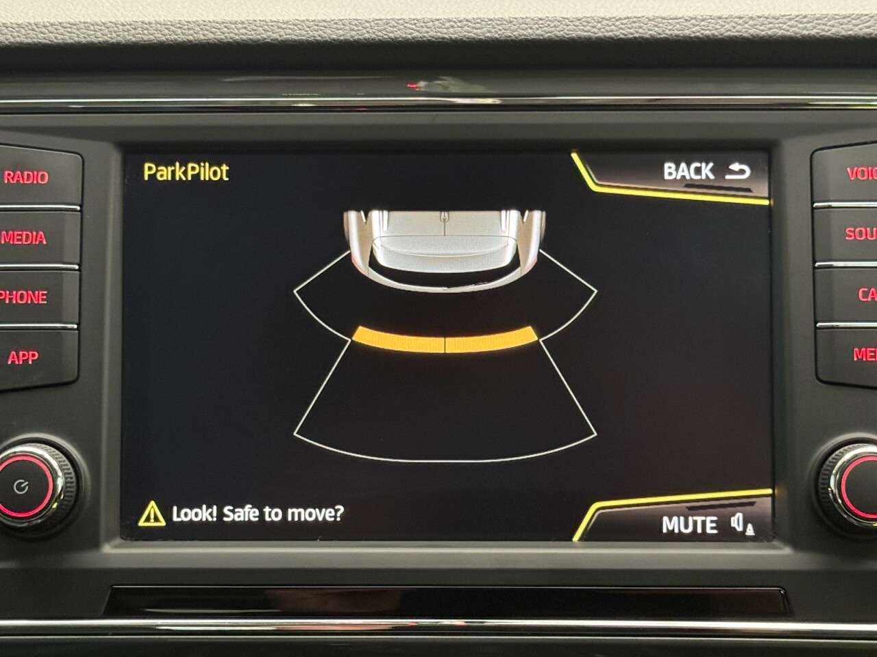 2017 SEAT ATECA 2017 SEAT ATECA