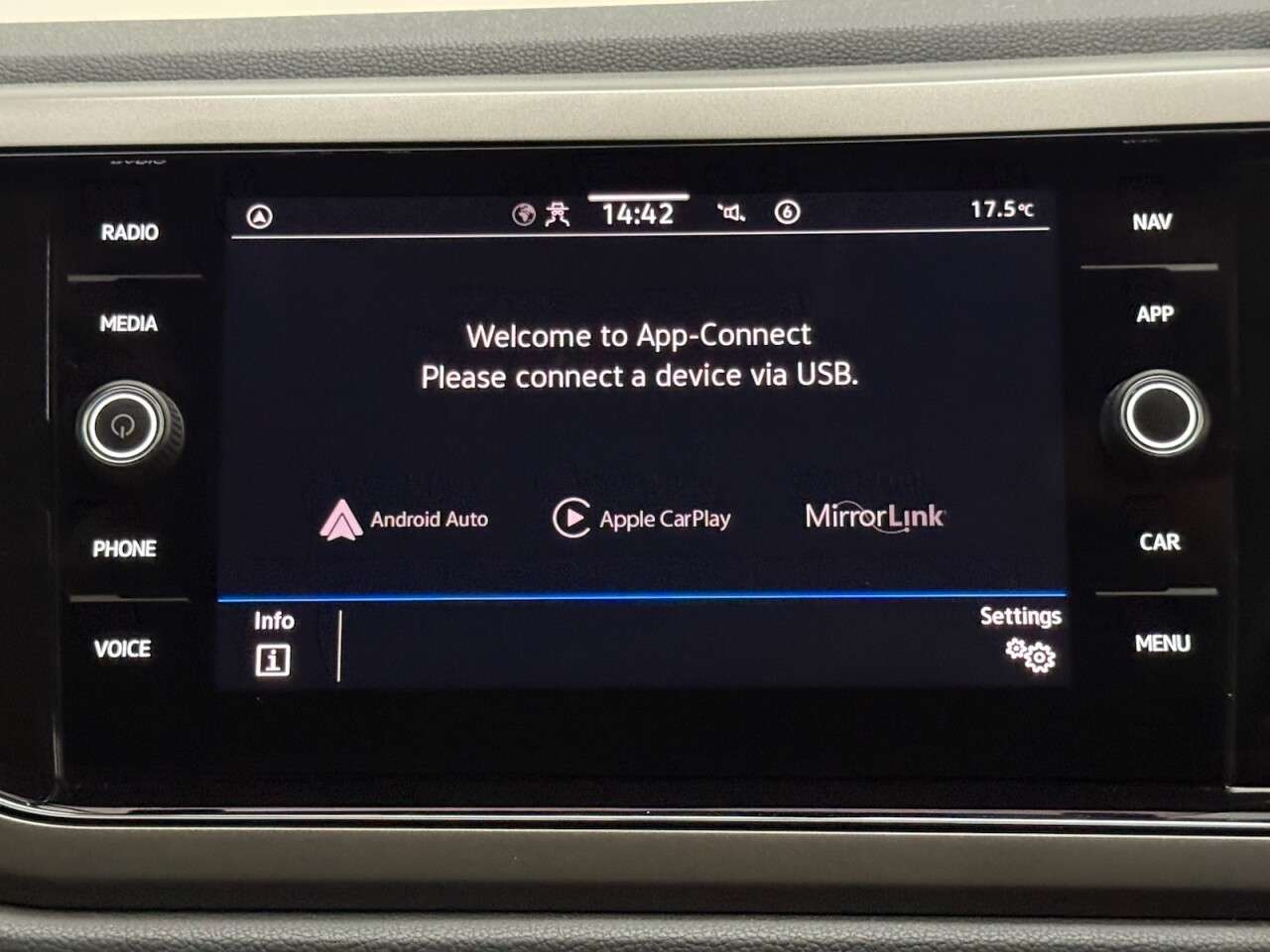 2020 VOLKSWAGEN POLO 2020 VOLKSWAGEN POLO