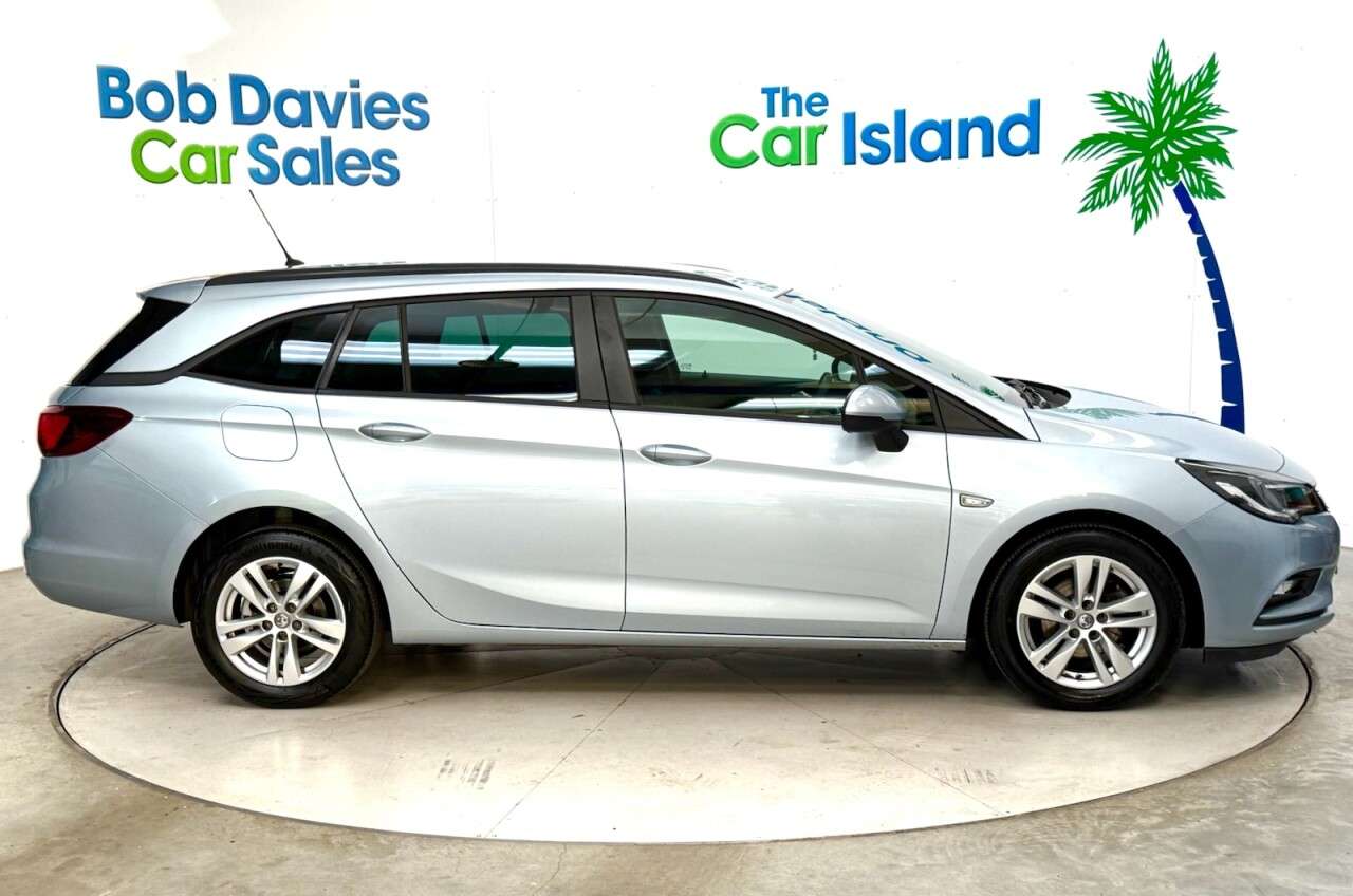 2018 VAUXHALL ASTRA 2018 VAUXHALL ASTRA