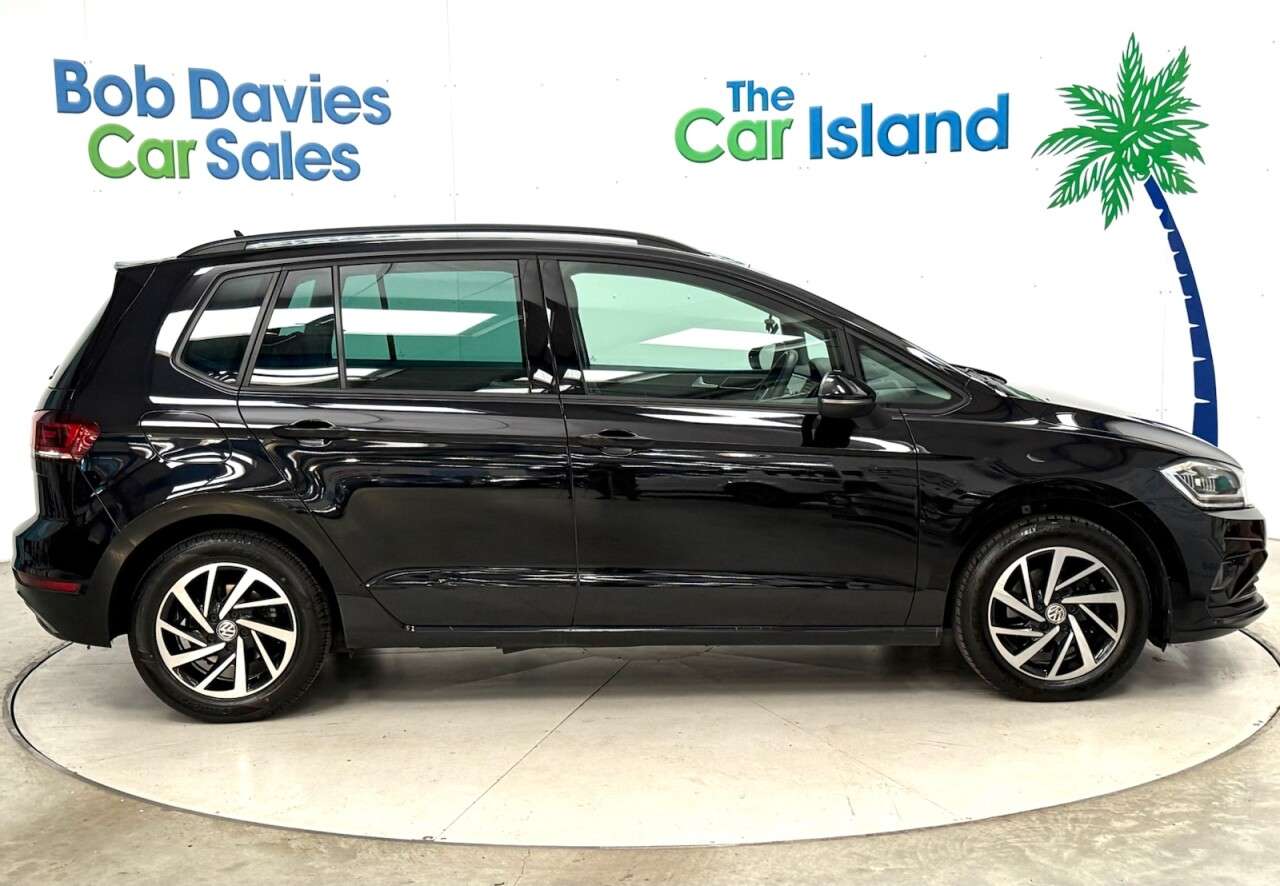 2020 VOLKSWAGEN GOLF SV 2020 VOLKSWAGEN GOLF SV