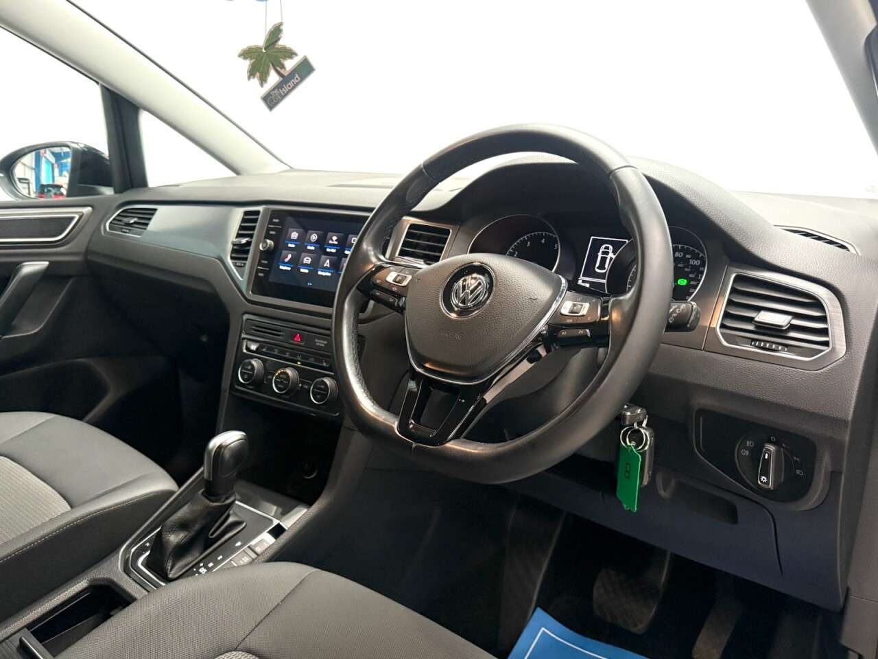 2020 VOLKSWAGEN GOLF SV 2020 VOLKSWAGEN GOLF SV