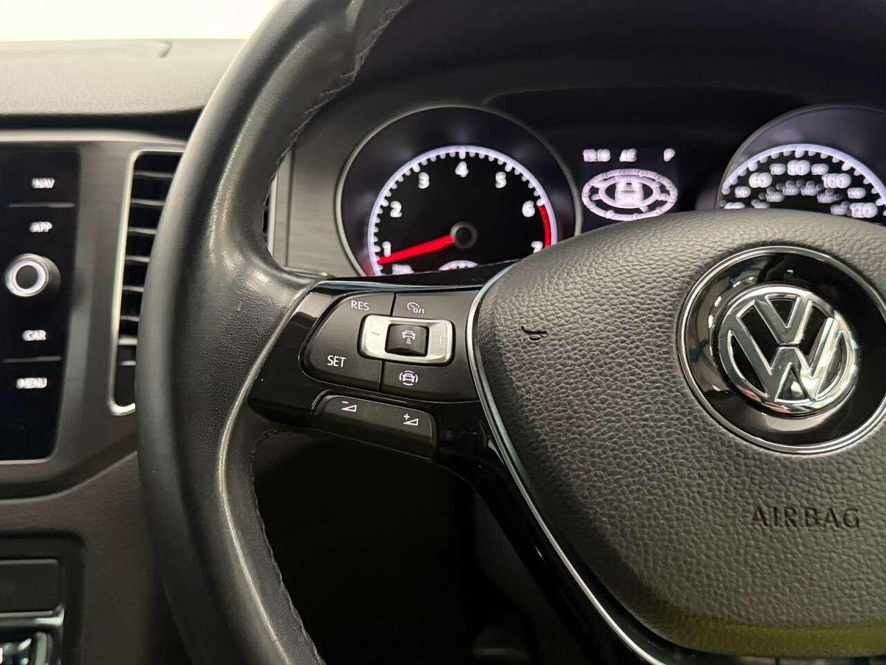 2020 VOLKSWAGEN GOLF SV 2020 VOLKSWAGEN GOLF SV