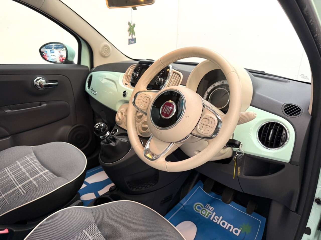 2016 FIAT 500 2016 FIAT 500