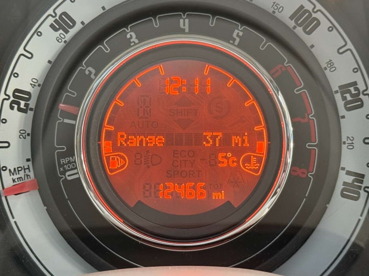 2016 FIAT 500 2016 FIAT 500