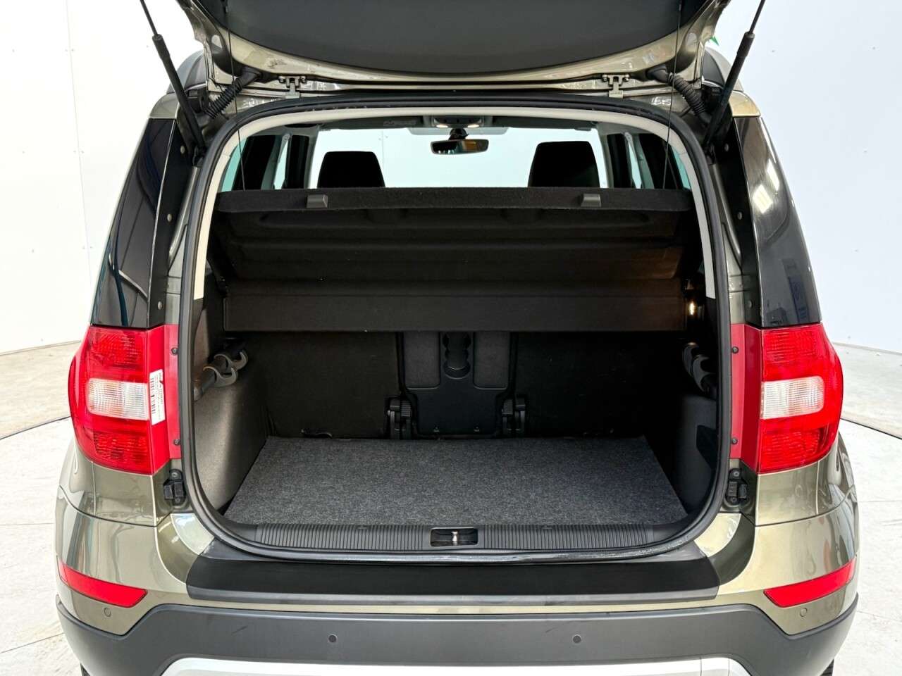 2017 SKODA YETI 2017 SKODA YETI