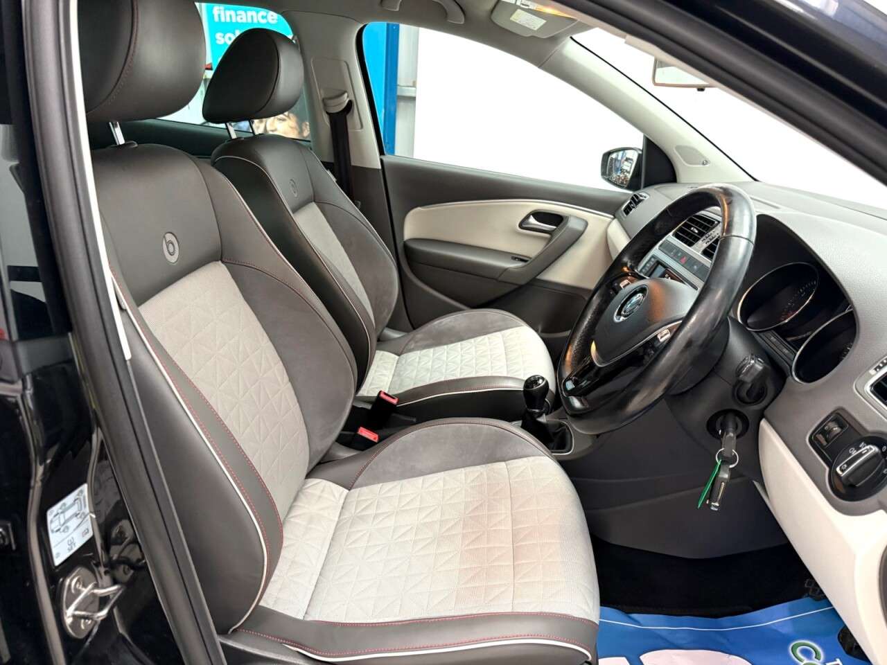 2017 VOLKSWAGEN POLO 2017 VOLKSWAGEN POLO