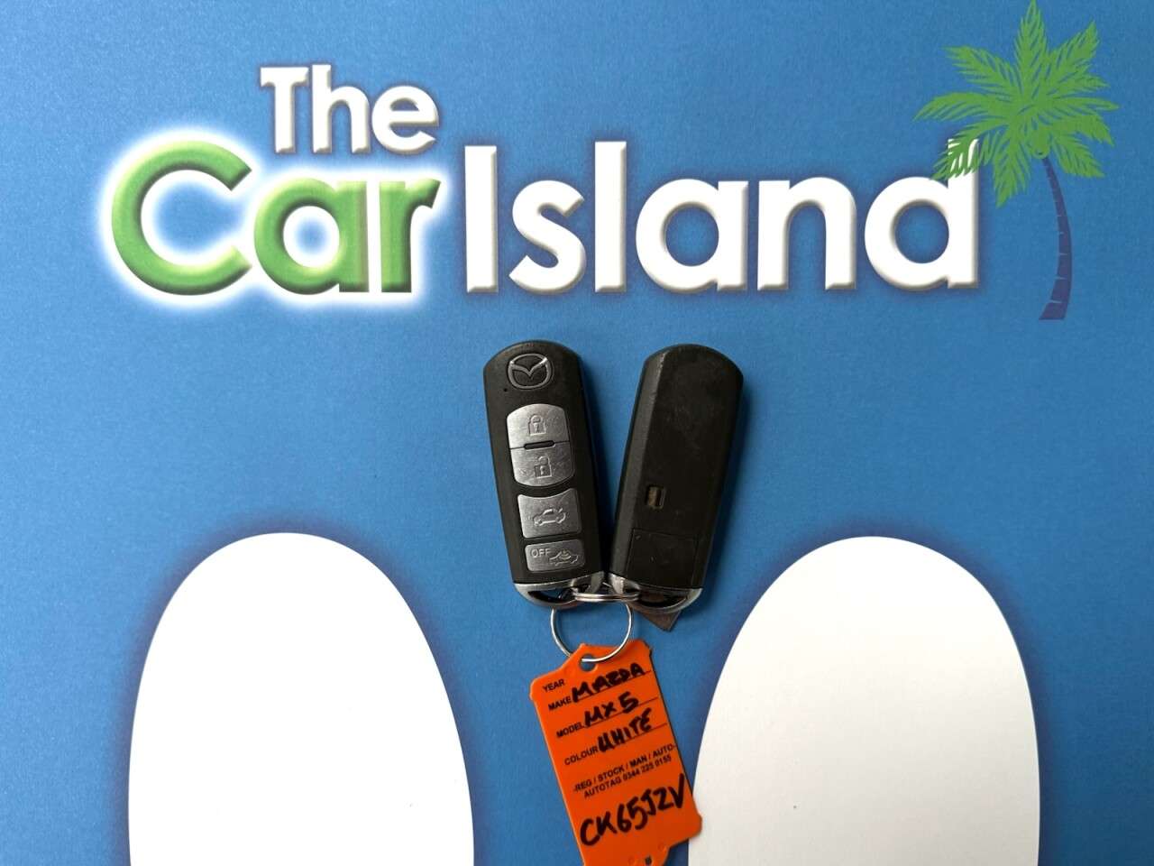 2015 MAZDA MX-5 2015 MAZDA MX-5