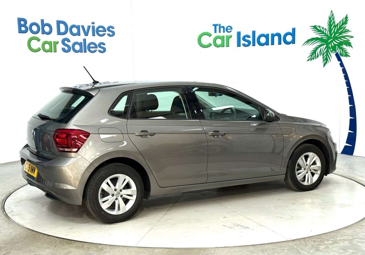 2019 VOLKSWAGEN POLO 2019 VOLKSWAGEN POLO