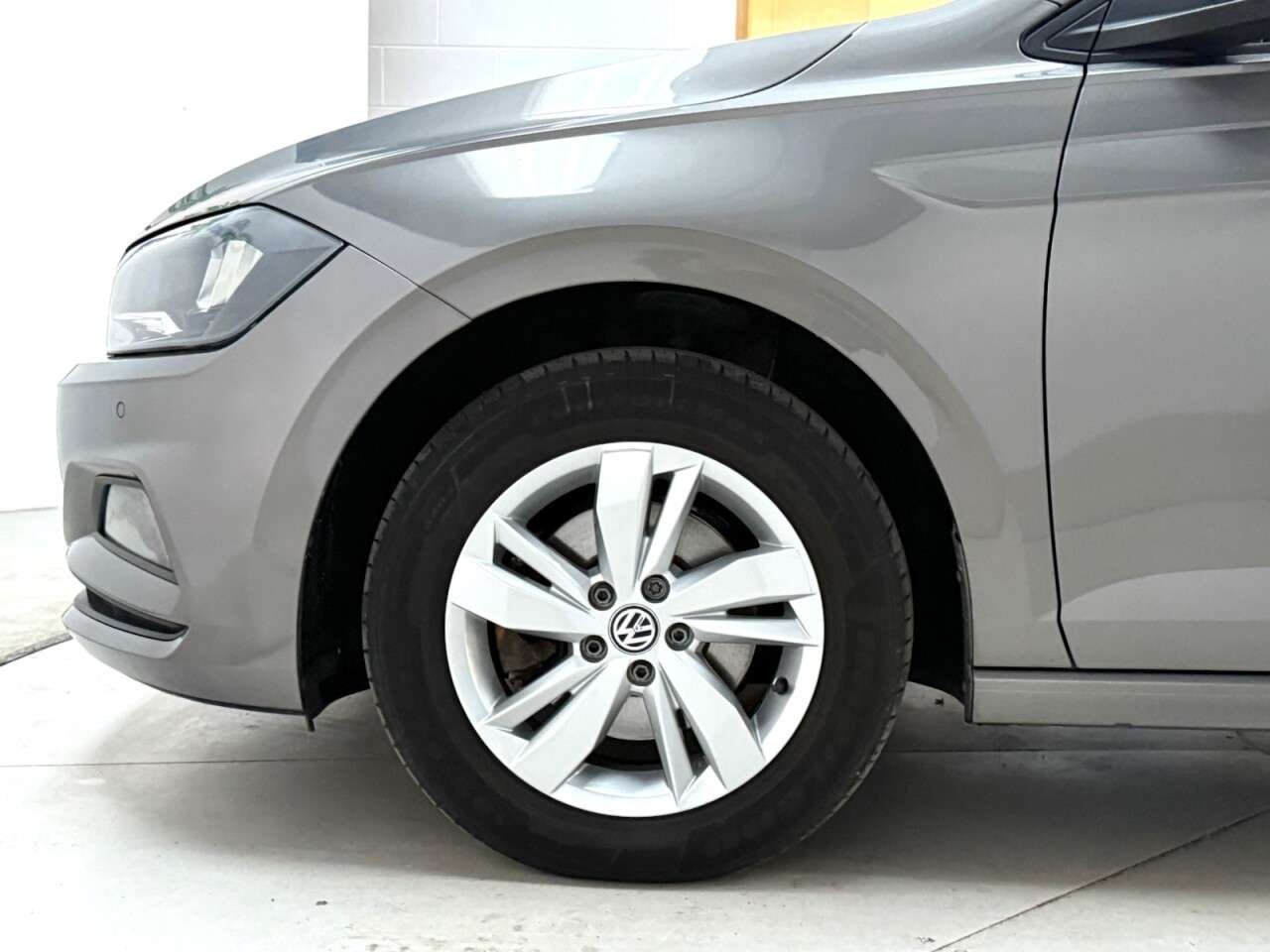 2019 VOLKSWAGEN POLO 2019 VOLKSWAGEN POLO