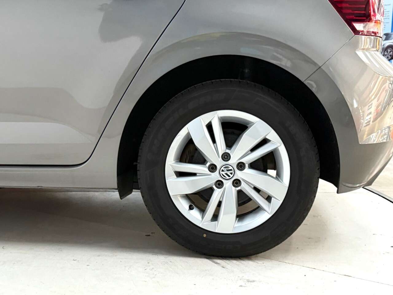 2019 VOLKSWAGEN POLO 2019 VOLKSWAGEN POLO