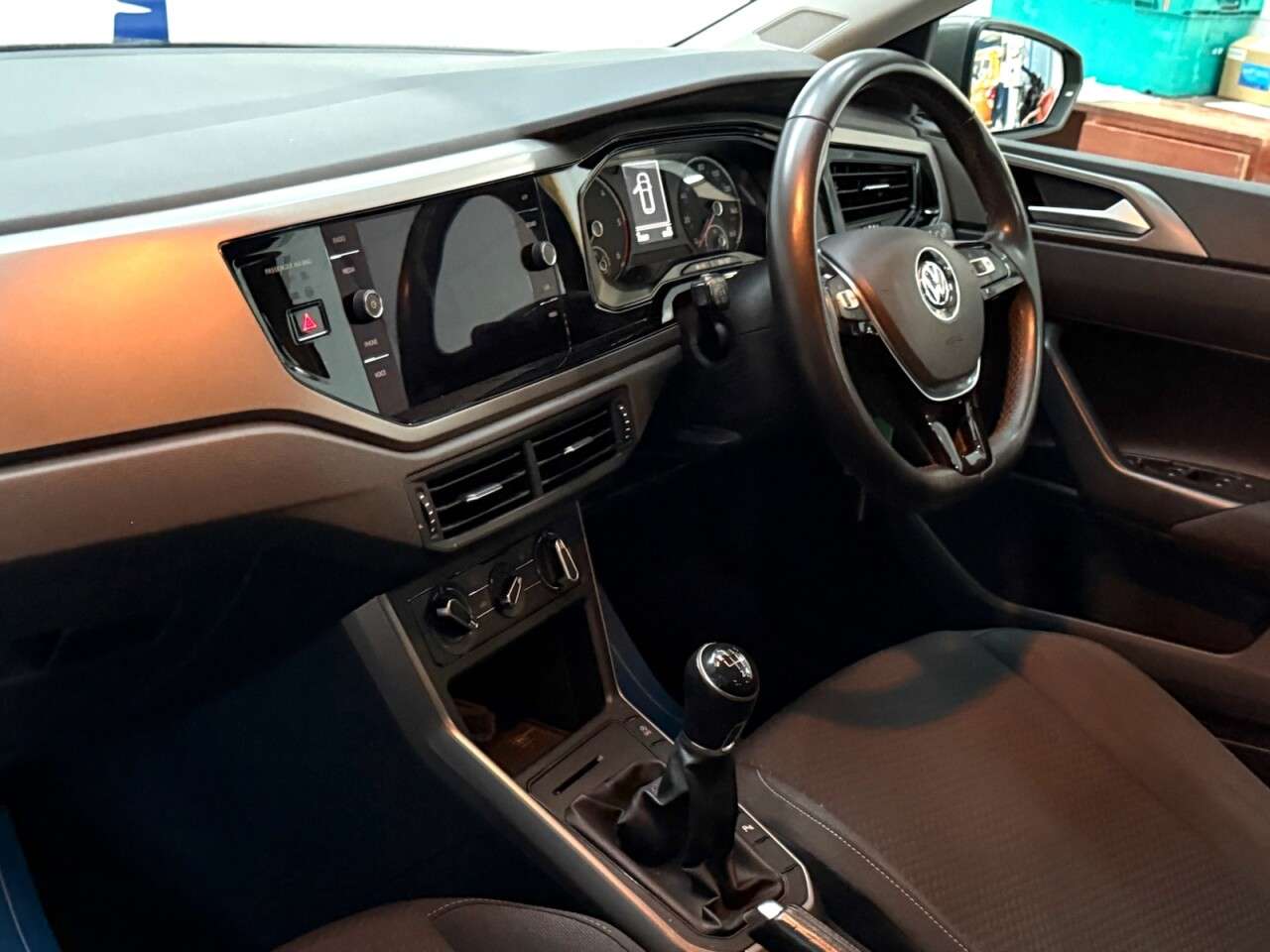 2019 VOLKSWAGEN POLO 2019 VOLKSWAGEN POLO