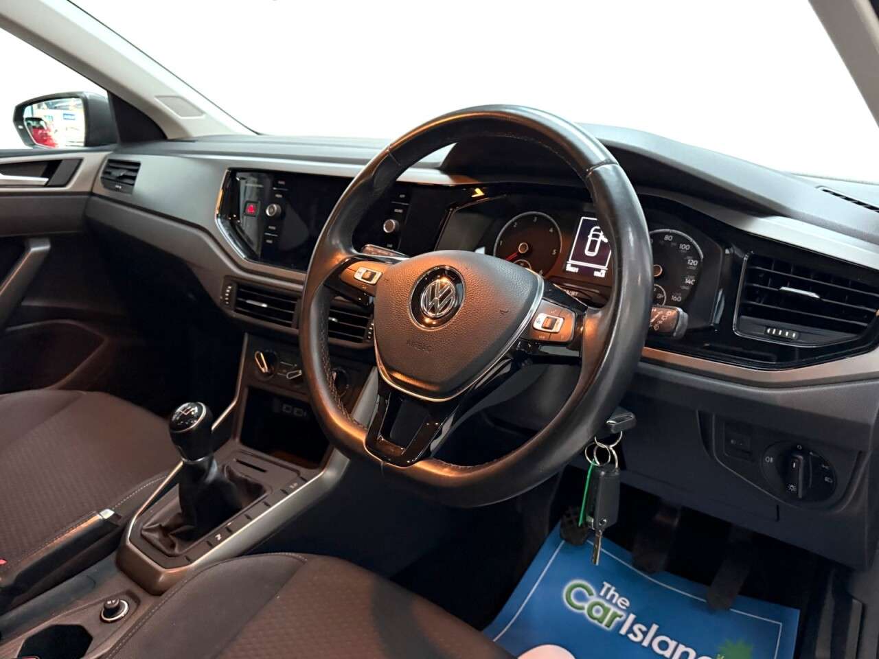 2019 VOLKSWAGEN POLO 2019 VOLKSWAGEN POLO