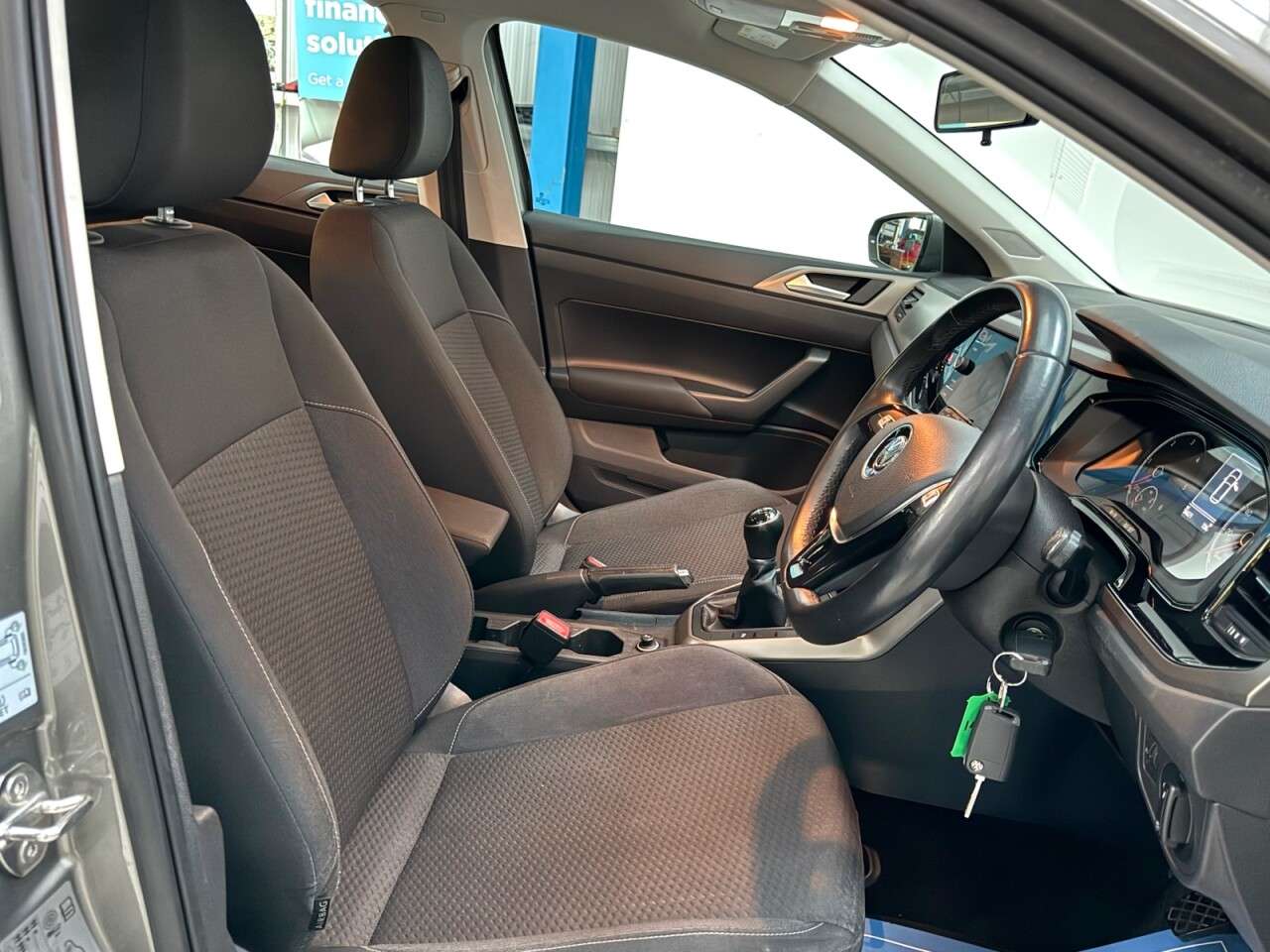 2019 VOLKSWAGEN POLO 2019 VOLKSWAGEN POLO