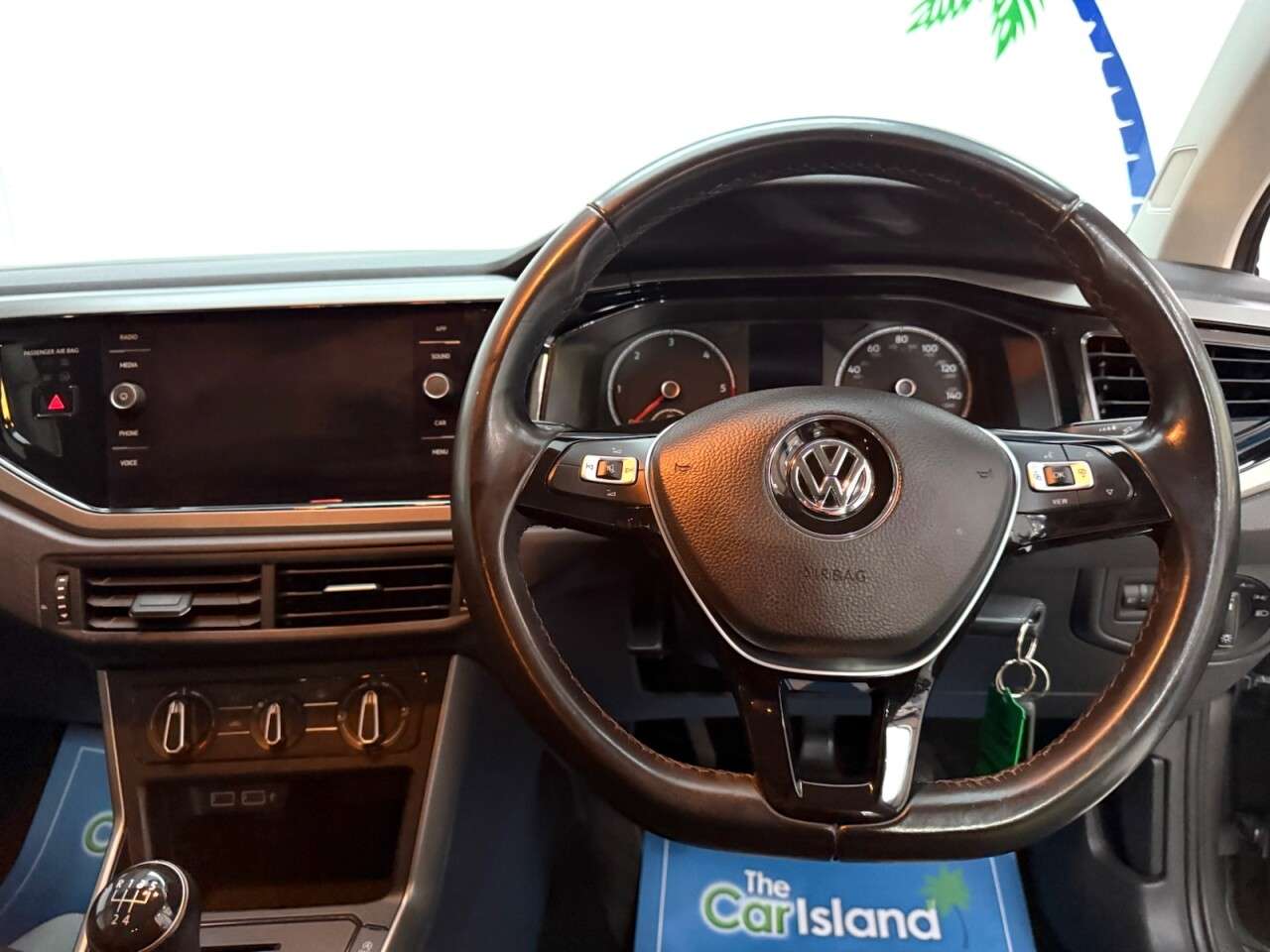 2019 VOLKSWAGEN POLO 2019 VOLKSWAGEN POLO