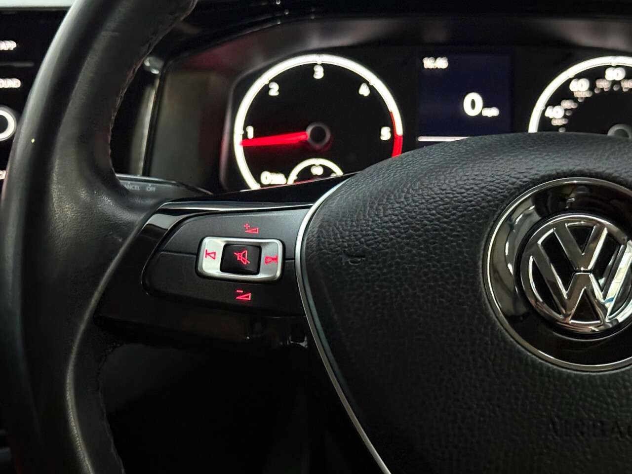 2019 VOLKSWAGEN POLO 2019 VOLKSWAGEN POLO