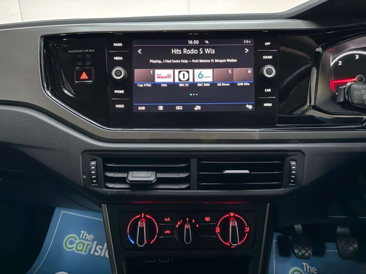 2019 VOLKSWAGEN POLO 2019 VOLKSWAGEN POLO